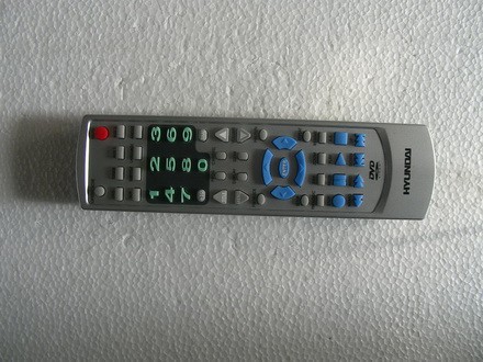 ПУЛЬТ "HYUNDAI-HT5104RC001"